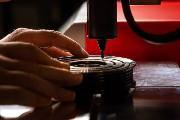 Column mounted dot peen machine c303