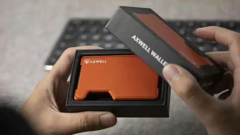 Lasermarkierung in Mode & Luxus: Personalisierung und Authentifizierung