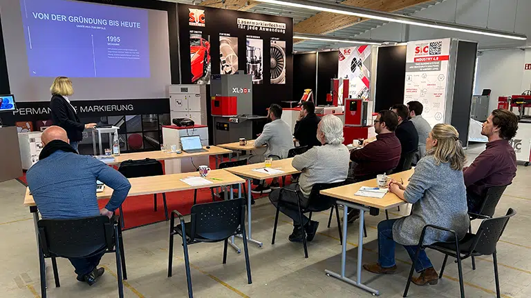 Workshop mit TEKA Absauganlagen bei SIC MARKING