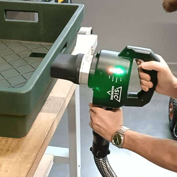 Laserkennzeichnung auf Mehrwegbehältern